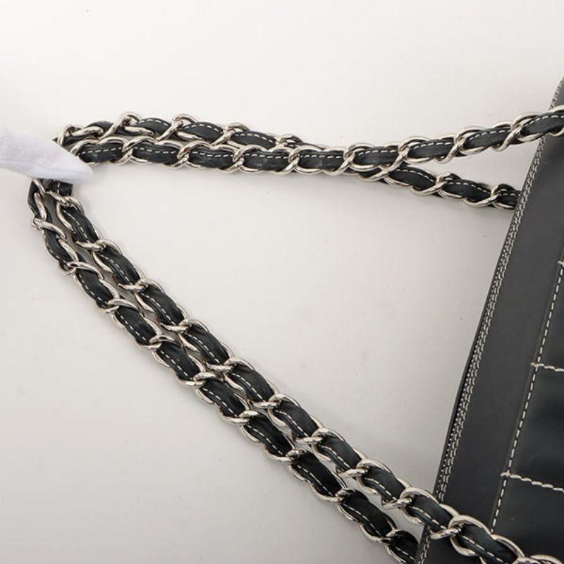 Chanel Around 2001 Made Chocolate Bar Stitch Cc Mark Plate Chain Bag Dark Navy 13