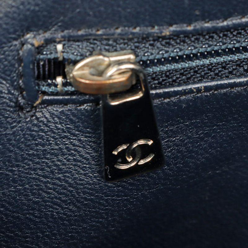 Chanel Around 2001 Made Chocolate Bar Stitch Cc Mark Plate Chain Bag Dark Navy 15