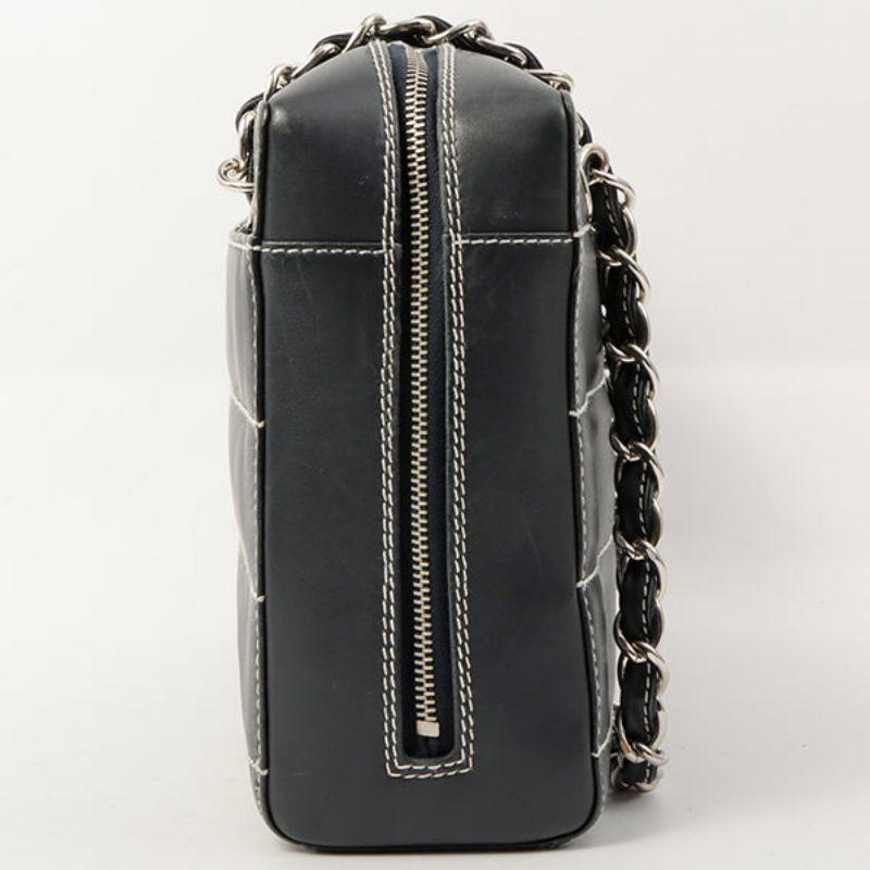 Chanel Around 2001 Made Chocolate Bar Stitch Cc Mark Plate Chain Bag Dark Navy 1