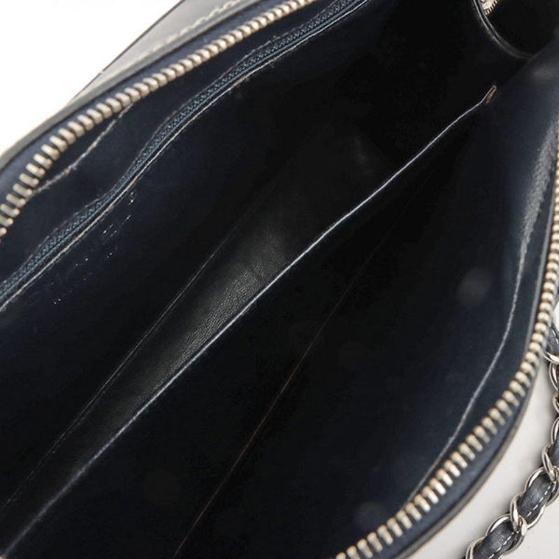 Chanel Around 2001 Made Chocolate Bar Stitch Cc Mark Plate Chain Bag Dark Navy 4