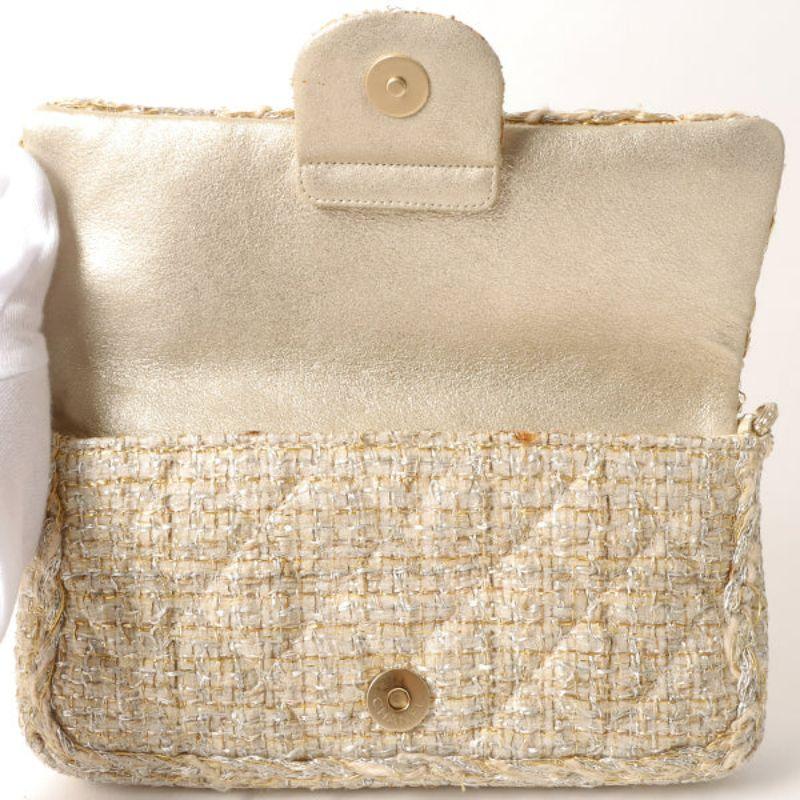 Chanel Around 2007 Made Tweed Cc Mark Plate Chain Shoulder Bag Beige/Silver/Gold 9