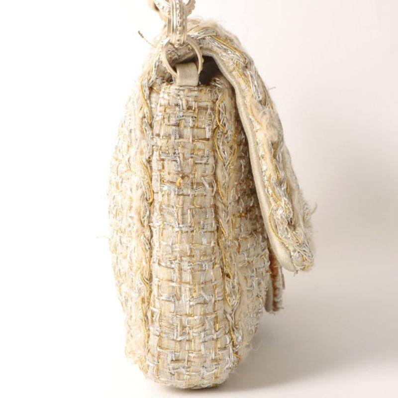 Women's Chanel Around 2007 Made Tweed Cc Mark Plate Chain Shoulder Bag Beige/Silver/Gold