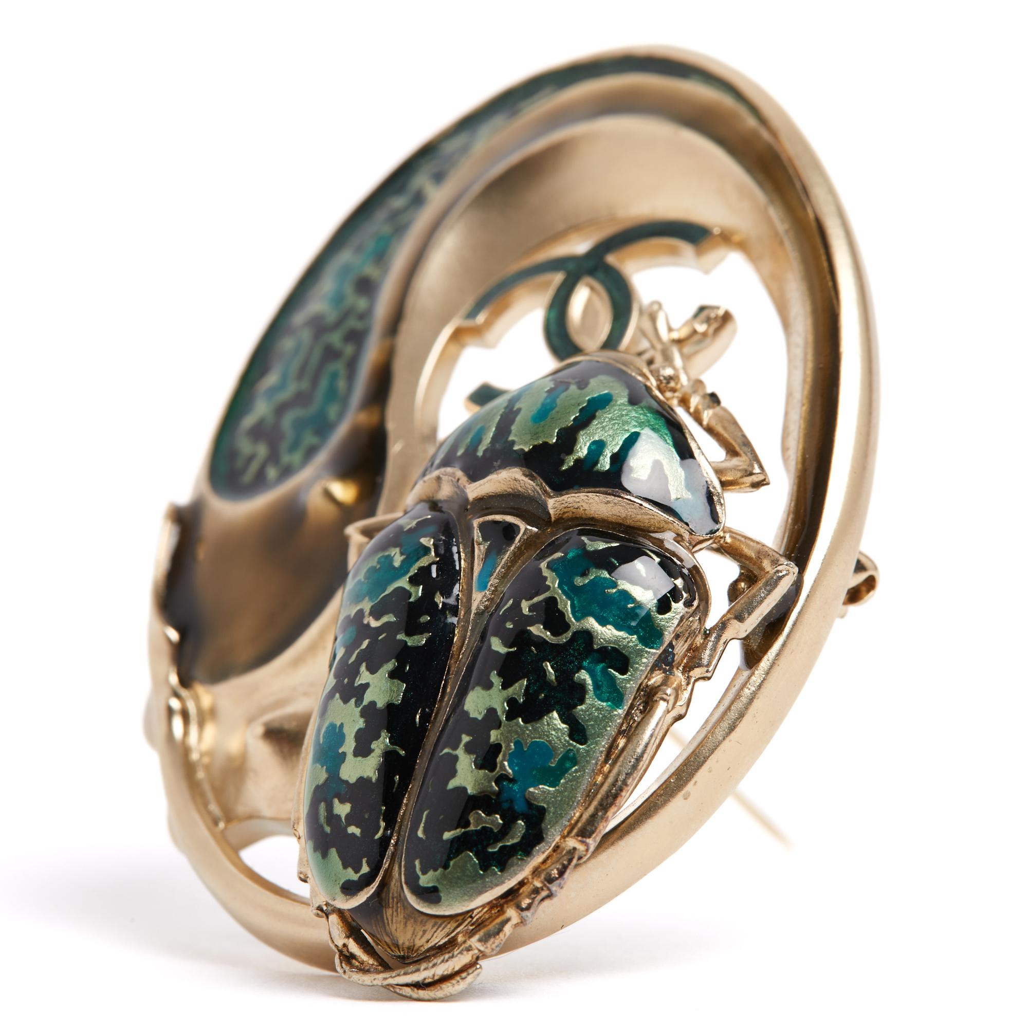 Chanel Art Nouveau Broche XXL Golden Green Enamel Beetle Maxi Brooch In Excellent Condition For Sale In PARIS, FR