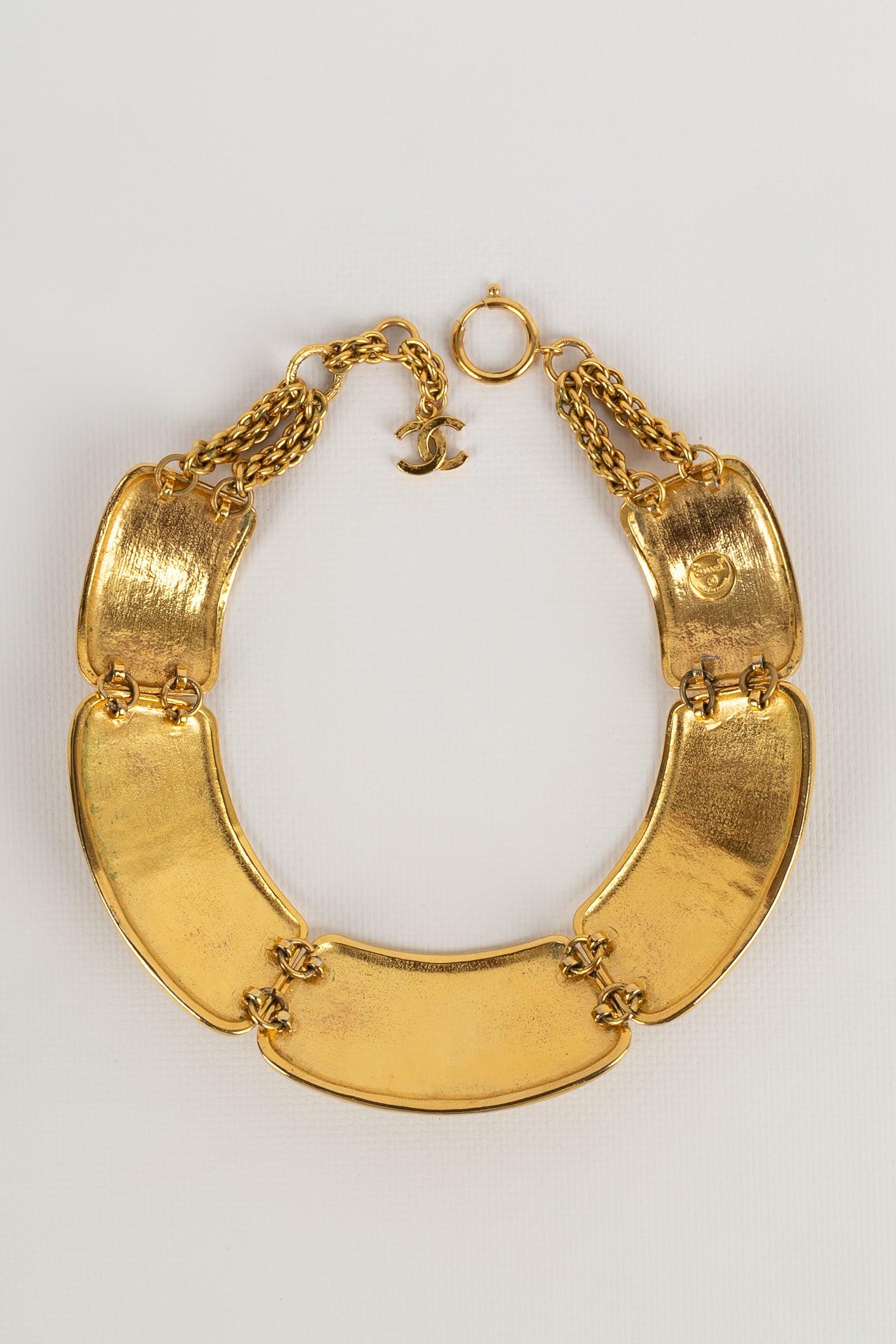 Chanel Articulated Gold Plated Necklace In Excellent Condition For Sale In SAINT-OUEN-SUR-SEINE, FR