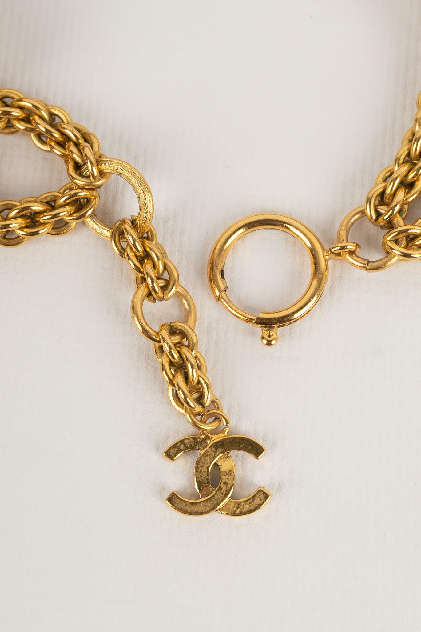 Chanel Gegliederte vergoldete Halskette im Angebot 1