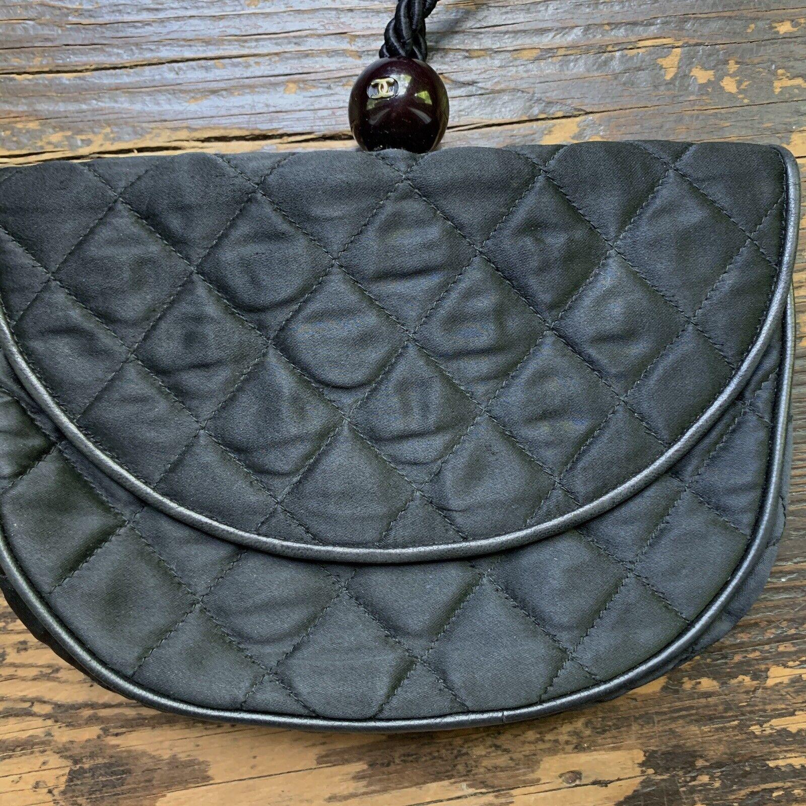 CHANEL Authentic RARE CC Logo VINTAGE 1980s Black Satin Handbag Purse ITALY For Sale 7