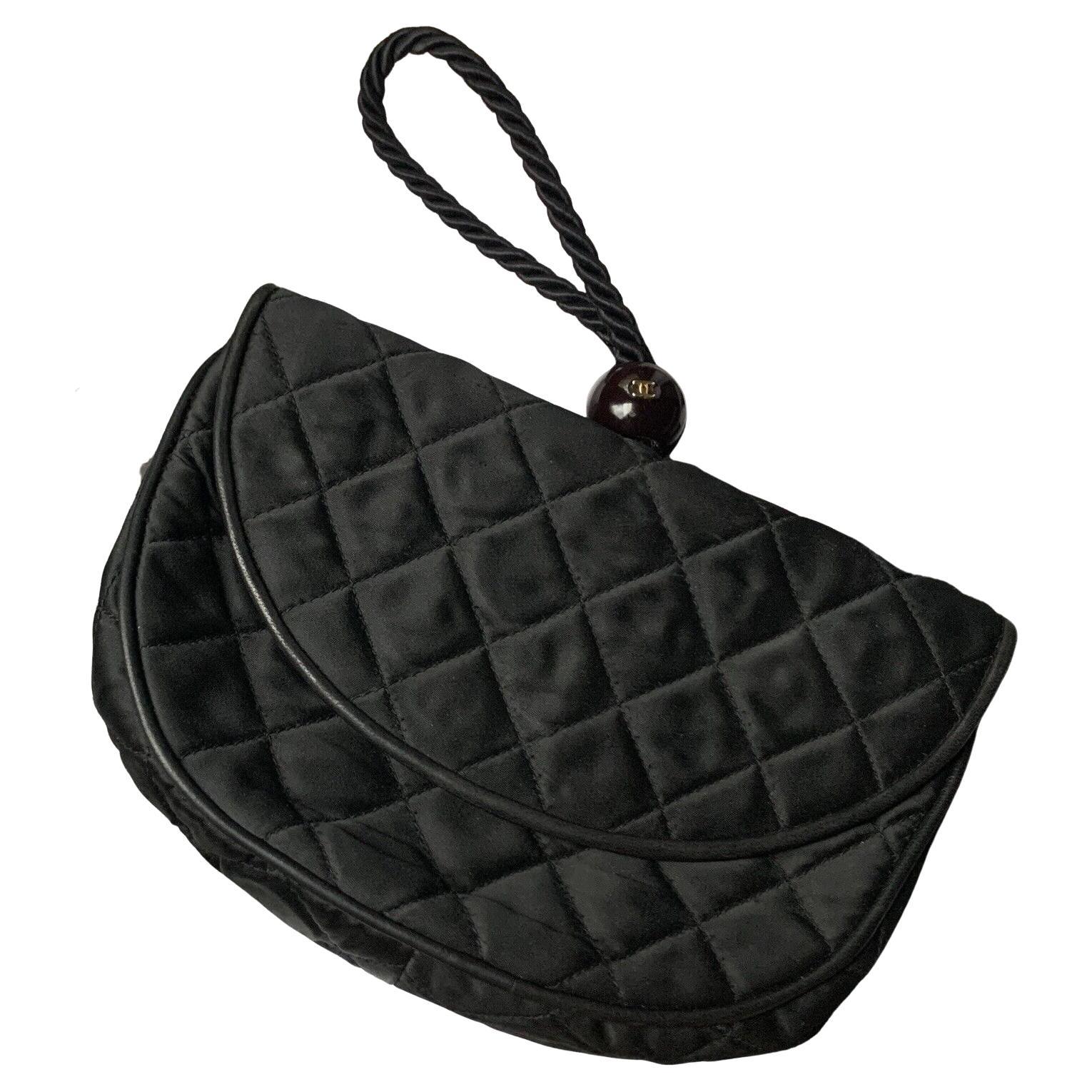 CHANEL Auténtico RARO CC Logo VINTAGE Años 80 Negro Satén Bolso Bolso ITALIA