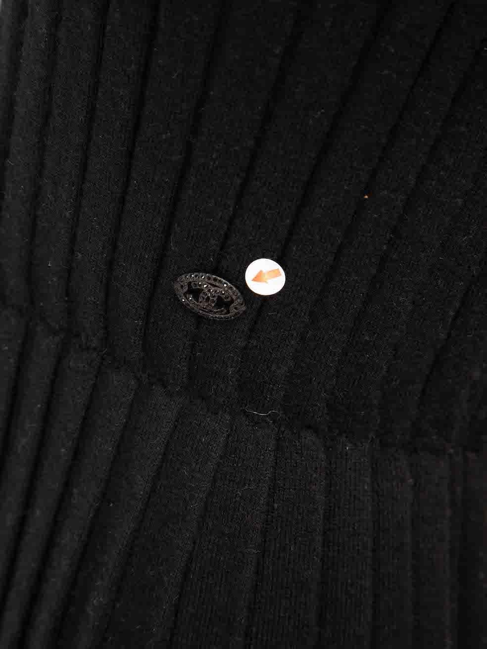 Women's Chanel Autumn 2007 Black Patterned Pleated Dress Size L