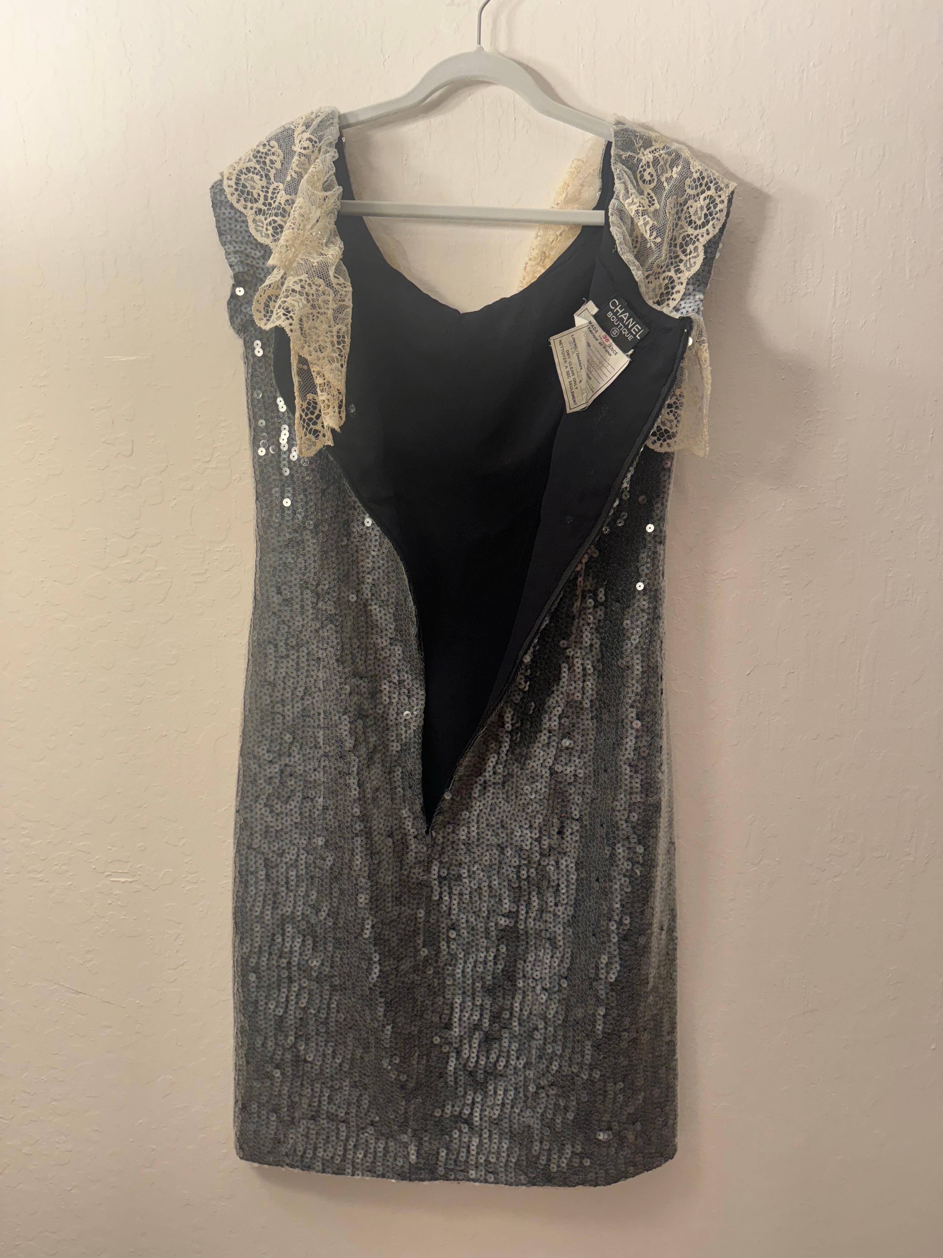 Chanel Autumn ’94 Lace Collar Sequin Shift Dress For Sale 1