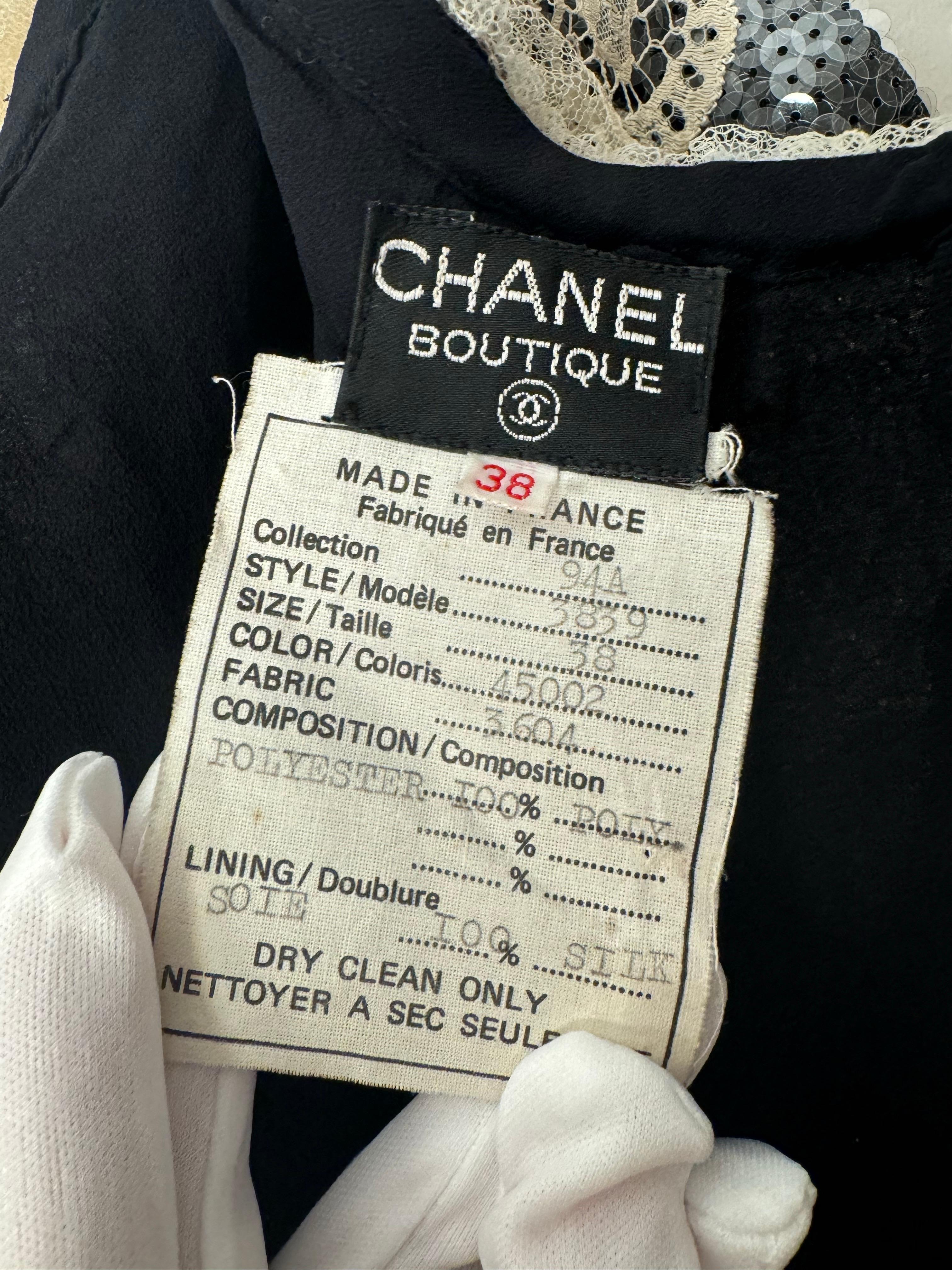 Chanel Autumn ’94 Lace Collar Sequin Shift Dress For Sale 2