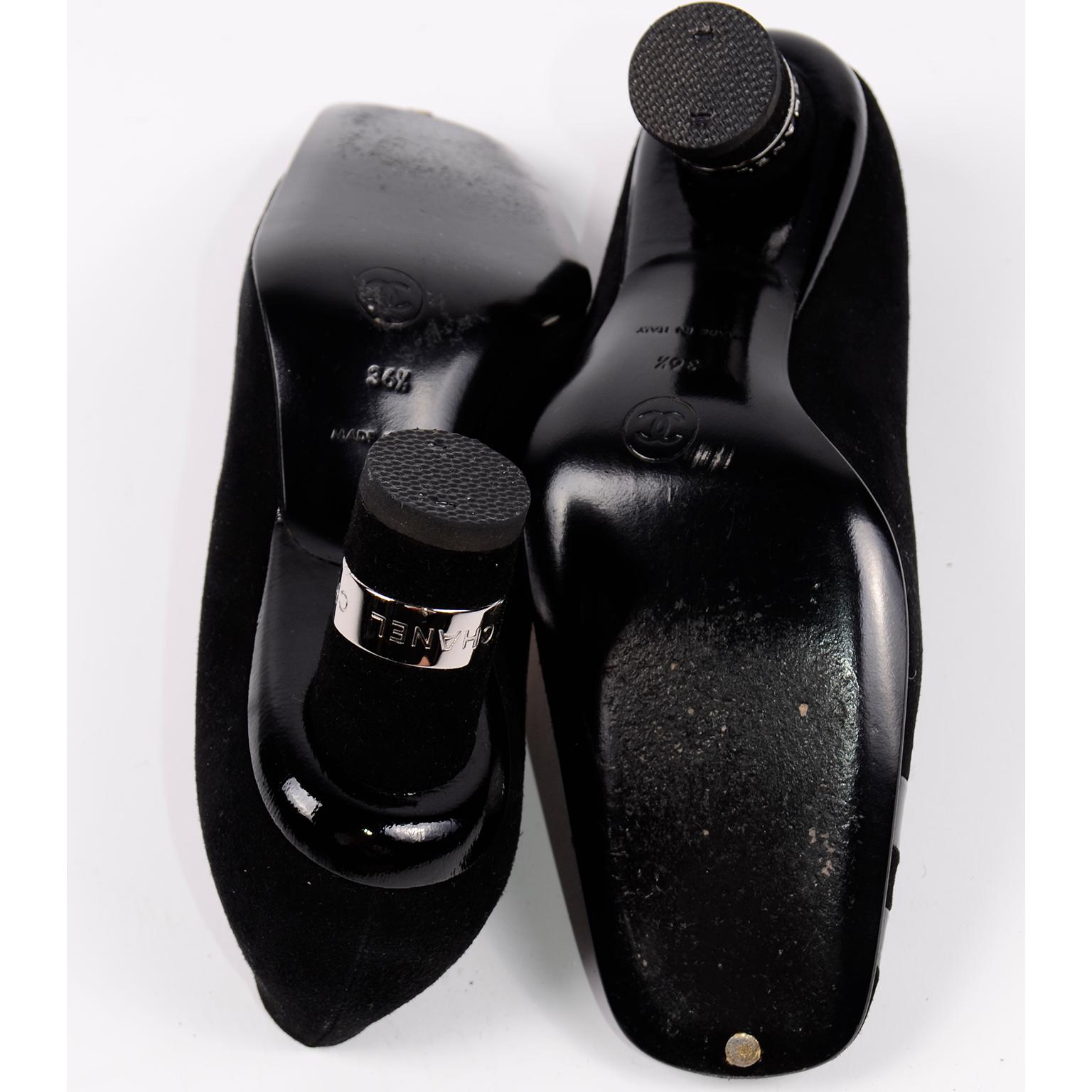Chanel Autumn Winter 2000 Black Suede Leather Pumps w Round Block Heels 6.5 For Sale 4