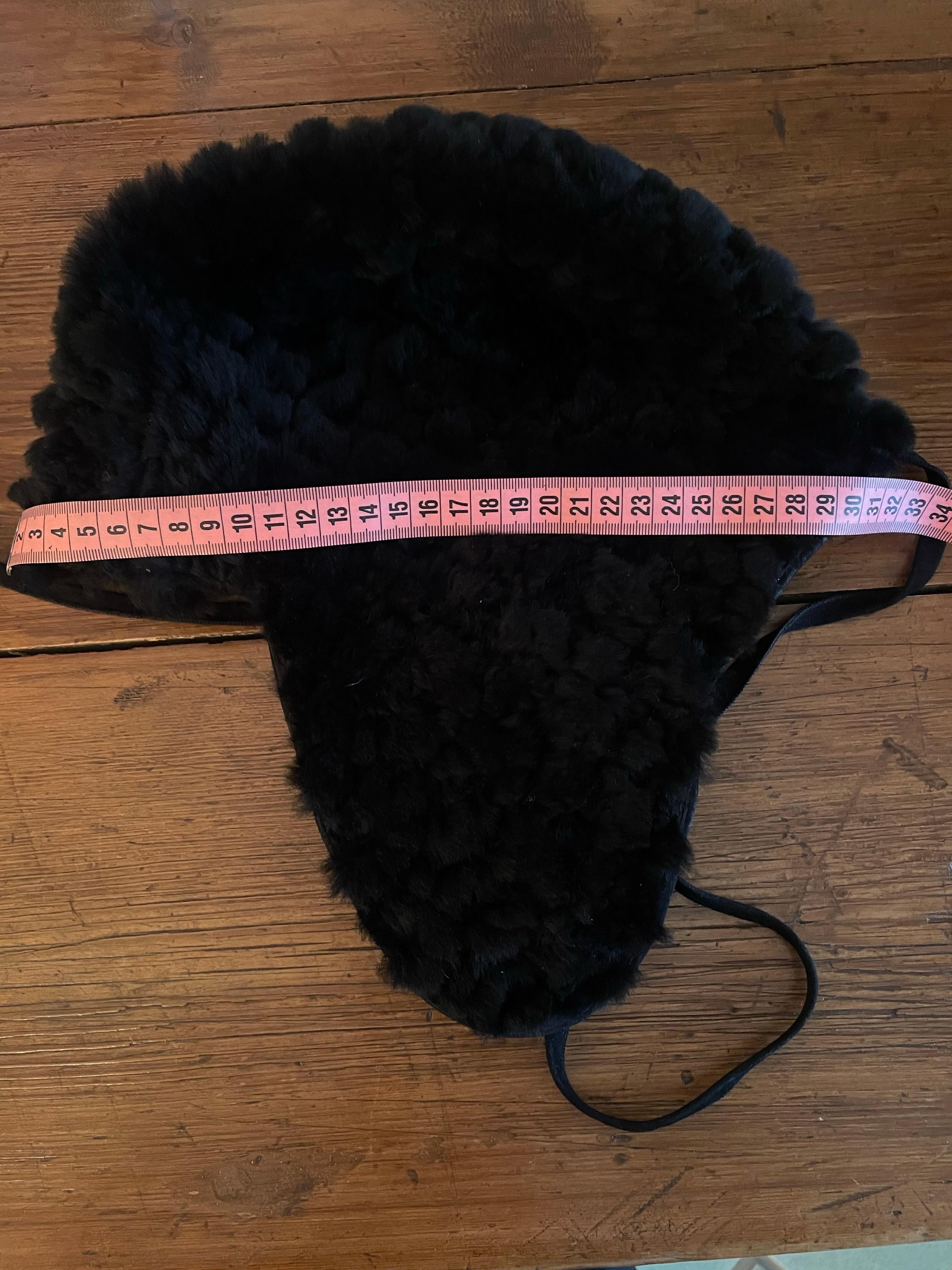 Cappello invernale Chanel Aviator In condizioni ottime in vendita a Carnate, IT