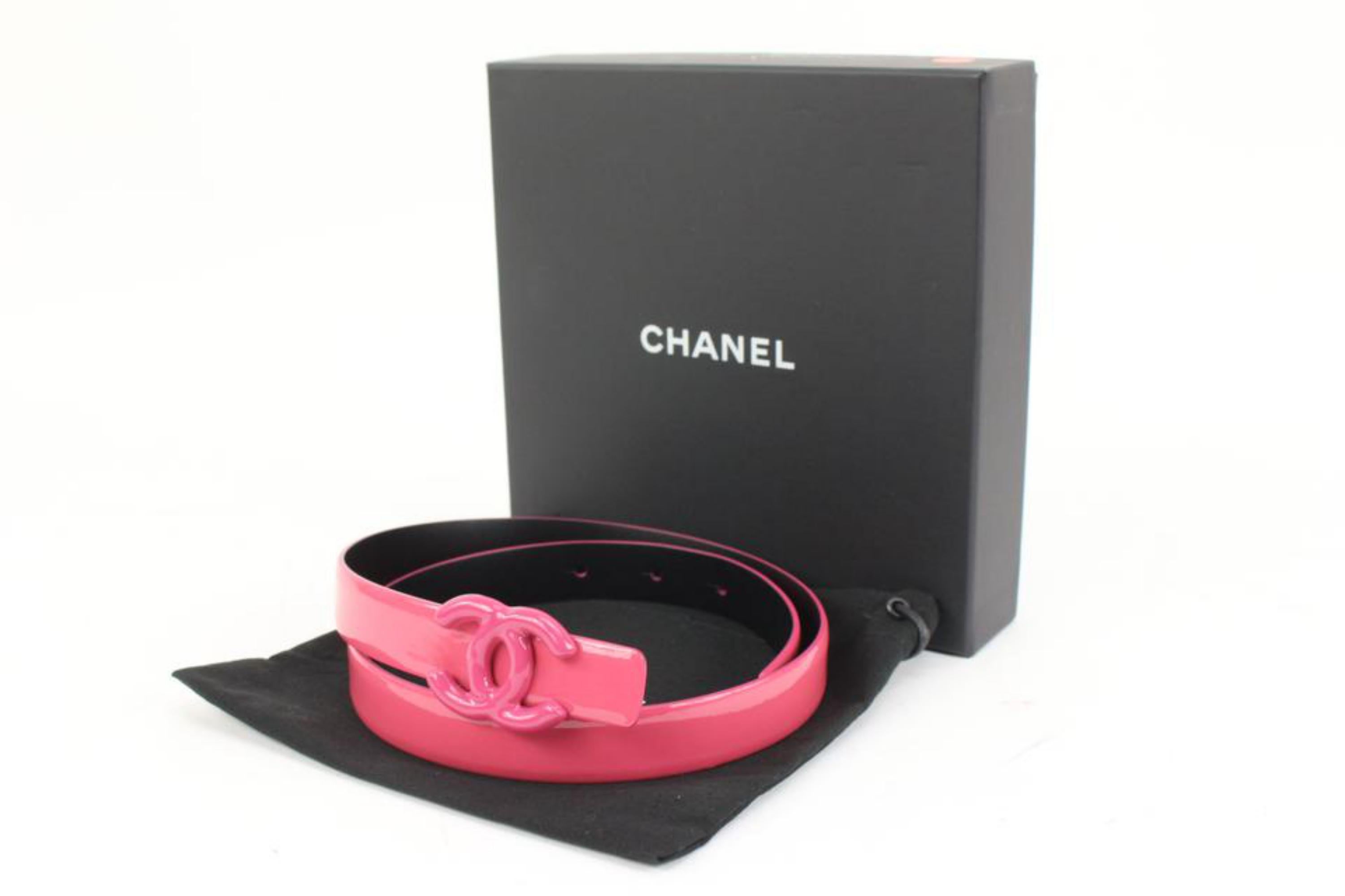 Chanel B 15P Hot Bubble Gum Pink Leather CC Belt 4ck318s
Date Code/Serial Number: B15 P
Made In: Italy
Measurements: Length:  31.5
