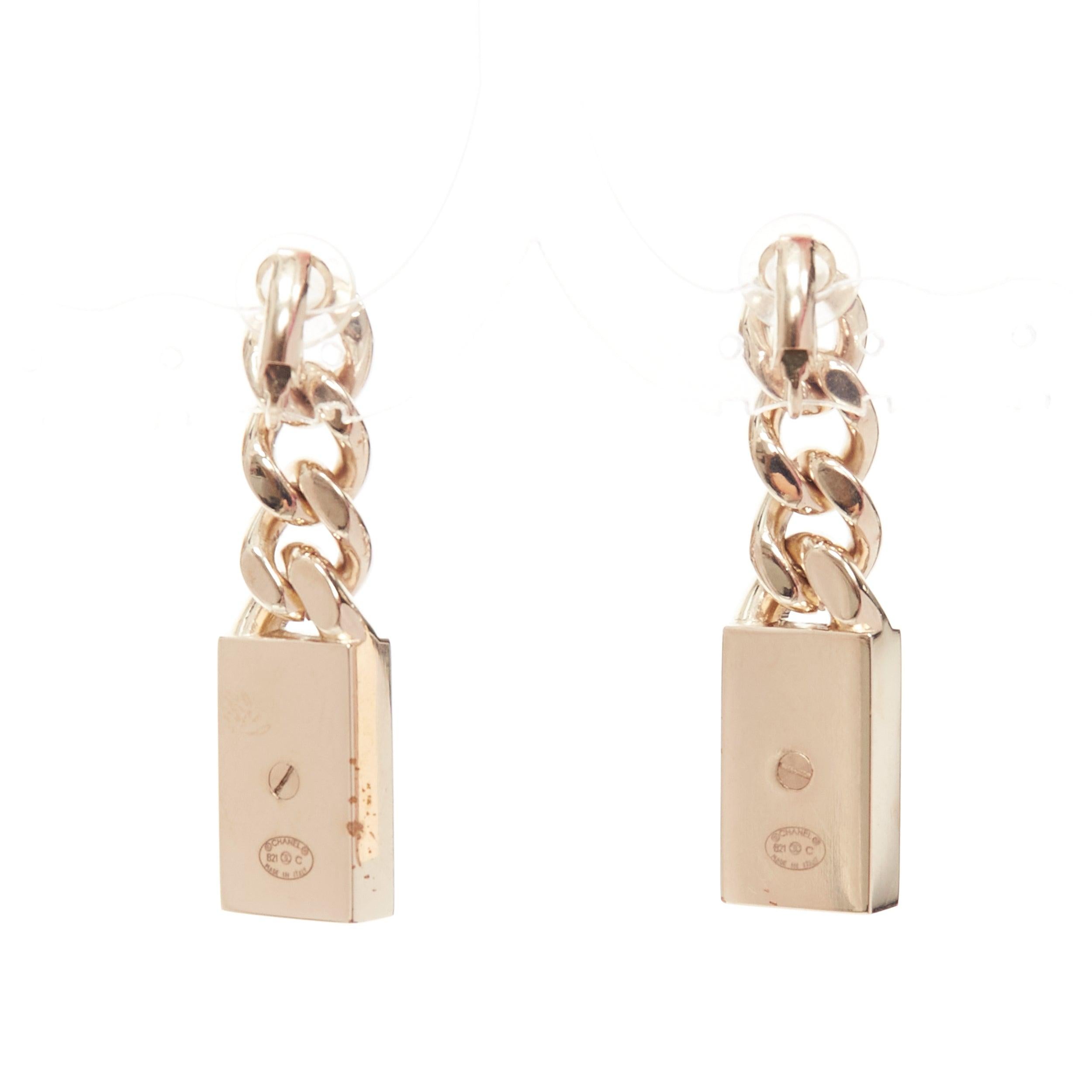 CHANEL B21C CC crystal pave rectangle brick chain drop clip on earrings Pair In Good Condition For Sale In Hong Kong, NT