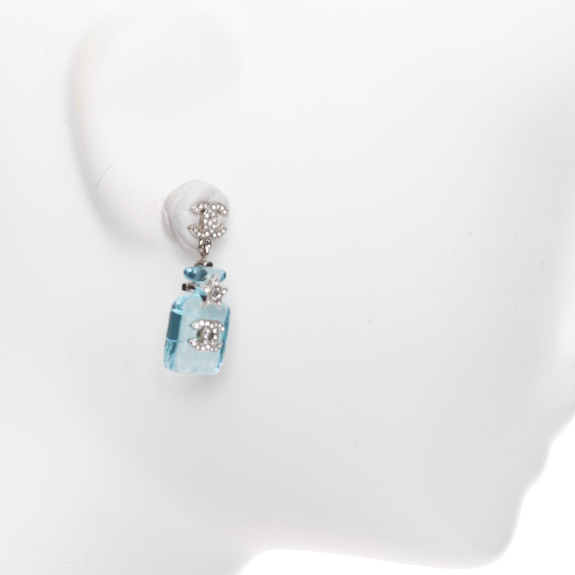 CHANEL B23S Cocomark bleu acrylique flacon de parfum CC logo étoile boucles d'oreilles Paire Pour femmes en vente