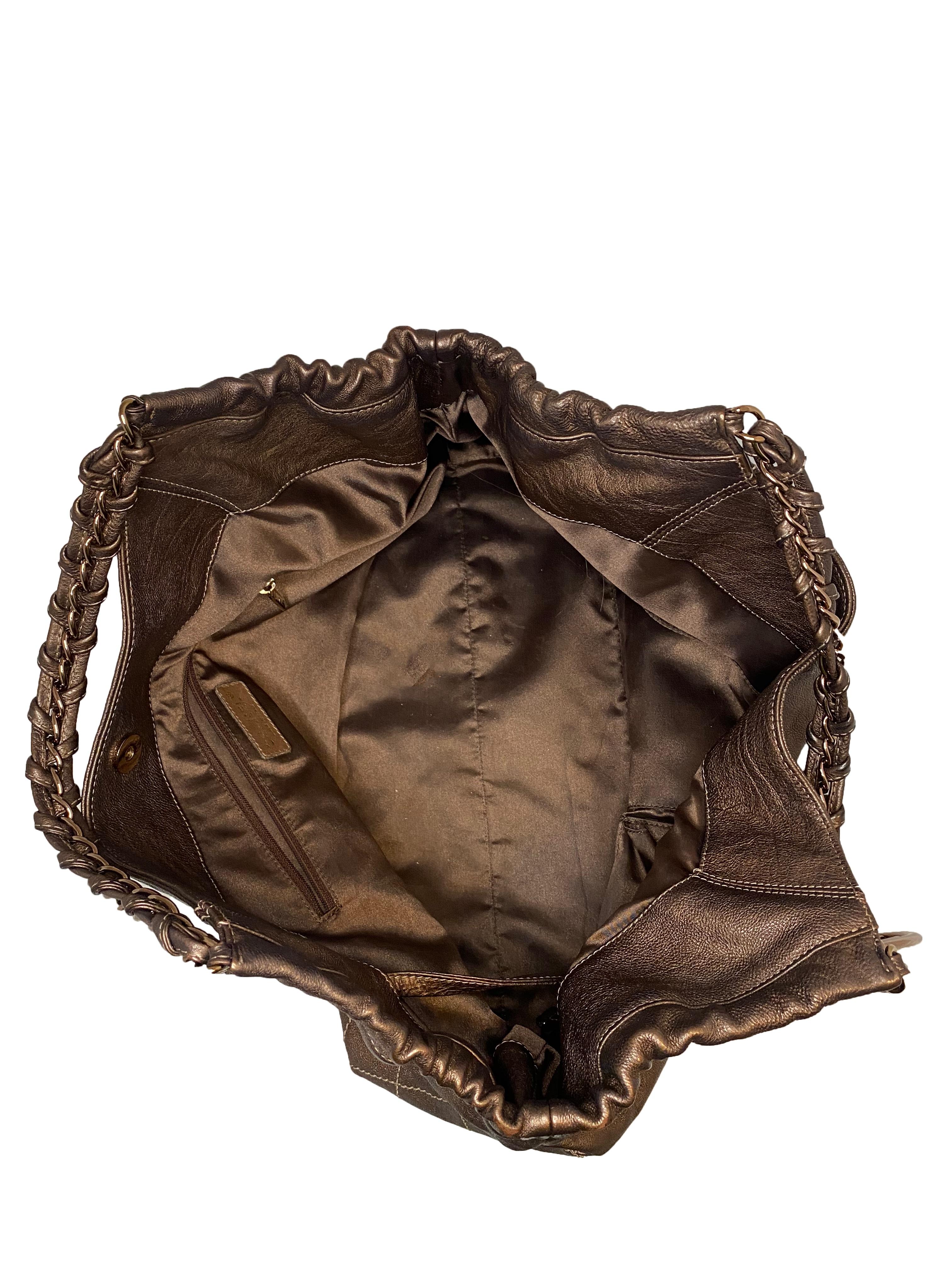 Women's or Men's Chanel Baby Coco Cabas Tote For Sale