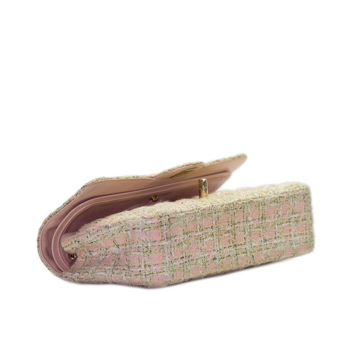 Chanel Baby Pink Tweed Medium Classic Double Flap 2.55 Shoulder Bag For Sale 1
