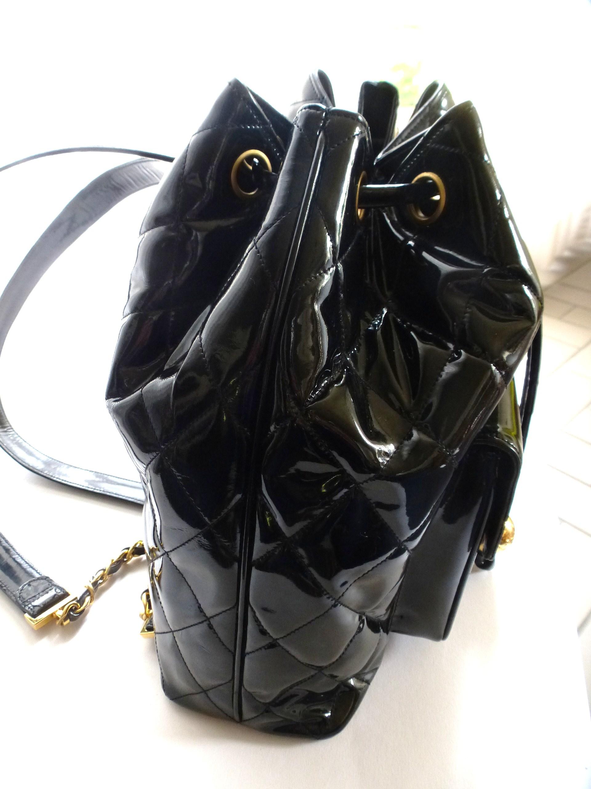 Vintage Chanel backpack black quiltet patent leather, 1990, France 2