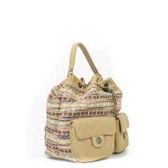 CHANEL, Rucksack aus beigem Tuch