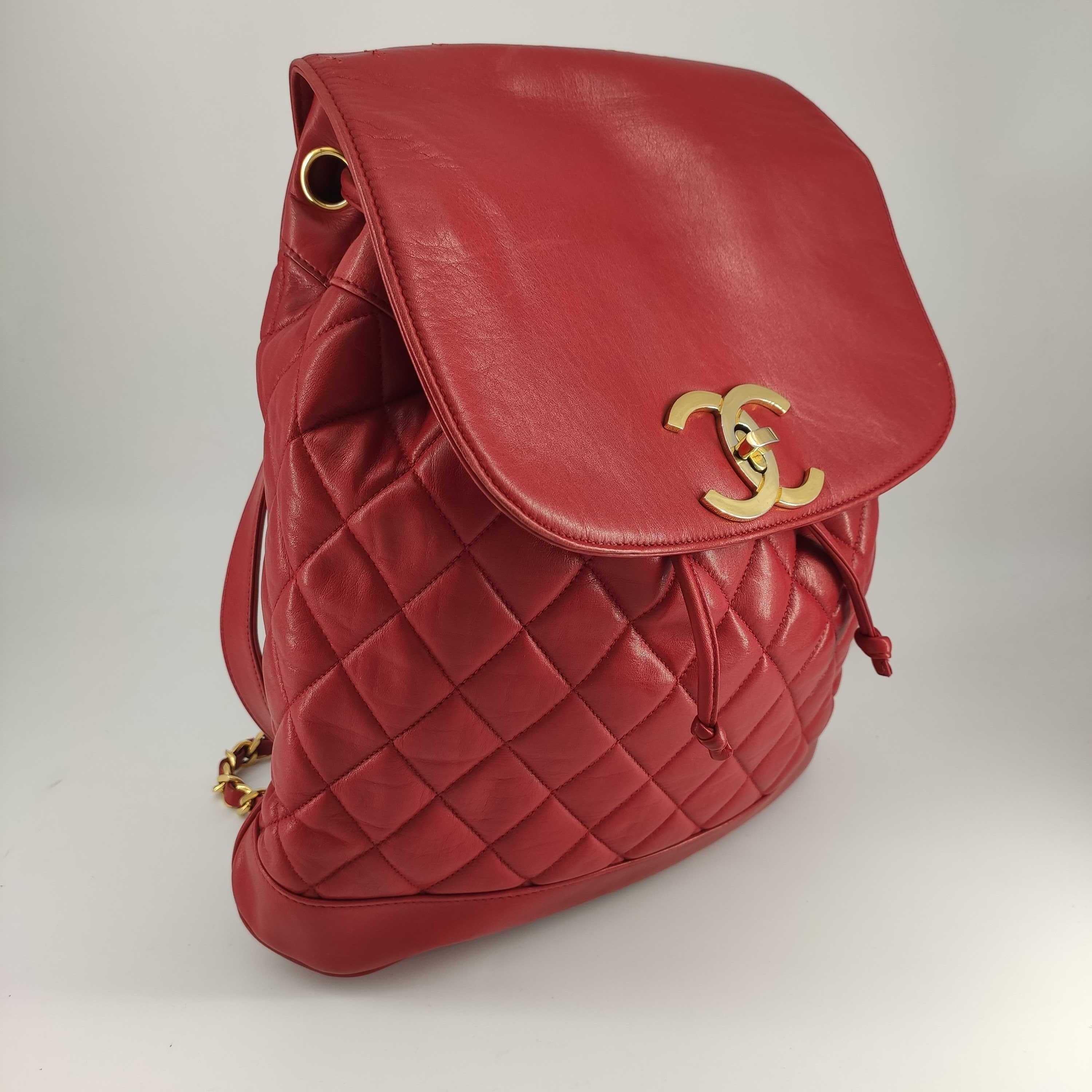 - Designer: CHANEL
- Condition: Good condition. Minor sign of wear on base corners, Minor scuff at the flap of the bag, Interior stains
- Accessories: None
- Measurements: Width: 30cm, Height: 26cm, Depth: 8cm
- Exterior Material: Leather
- Exterior