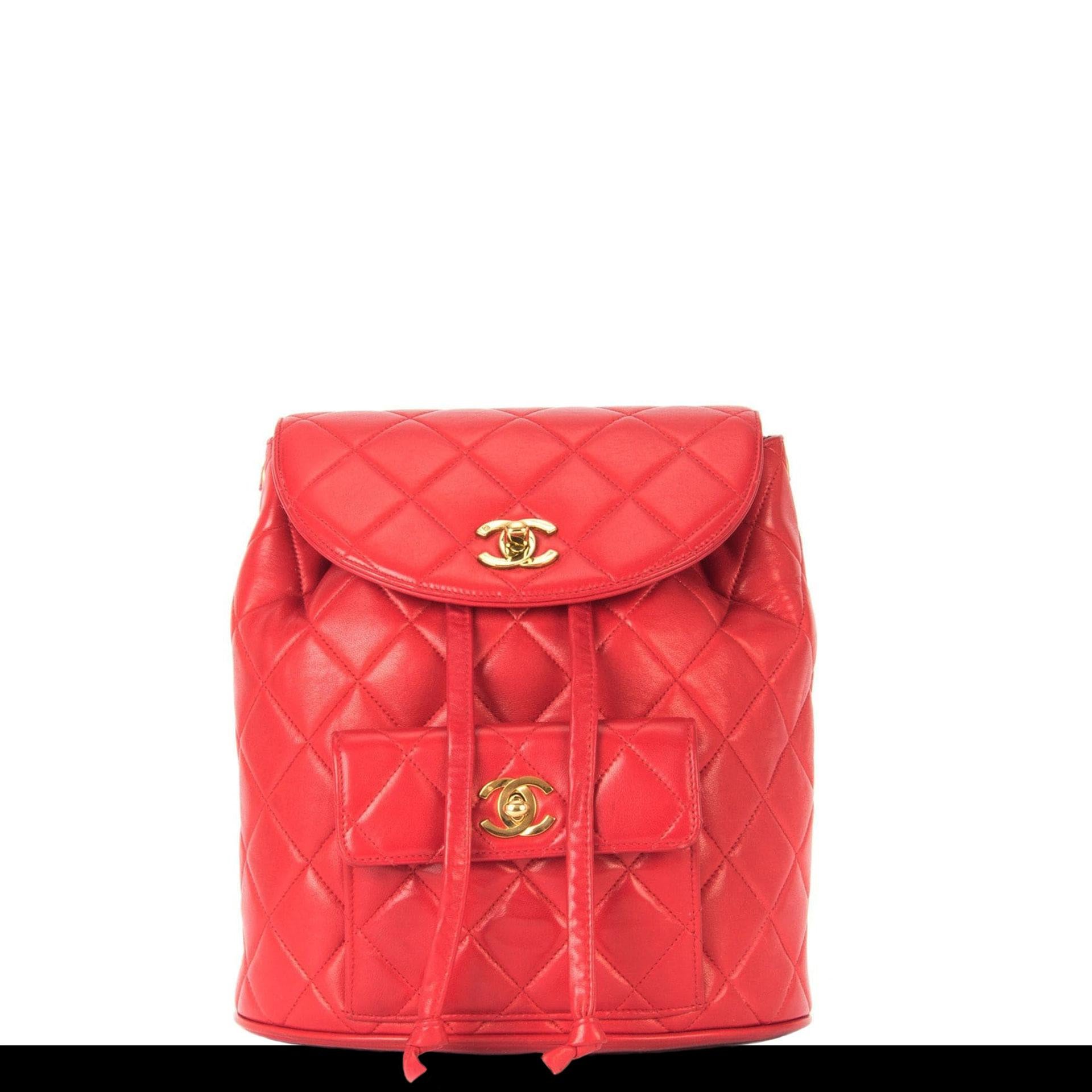 Chanel 1994 Backpack Ultra Rare Duma Vintage Red Lambskin Leather Backpack For Sale 2