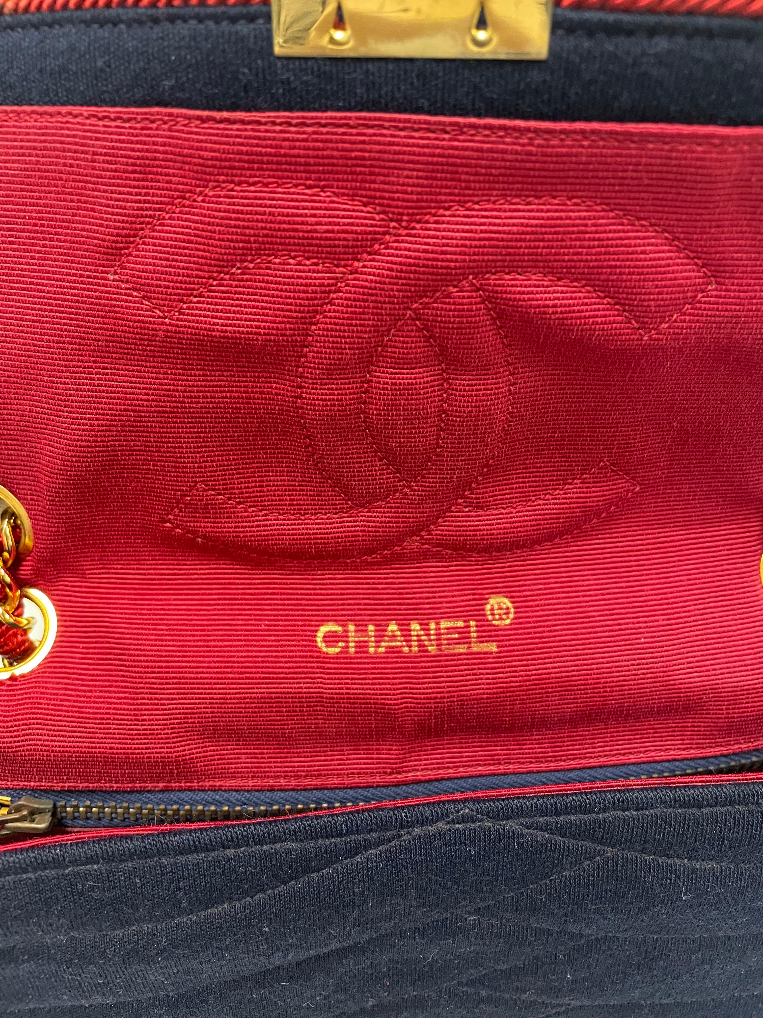 Chanel Bag, 225, Navy Jersey with Red Rope Piping, Gold Hardware For Sale 2