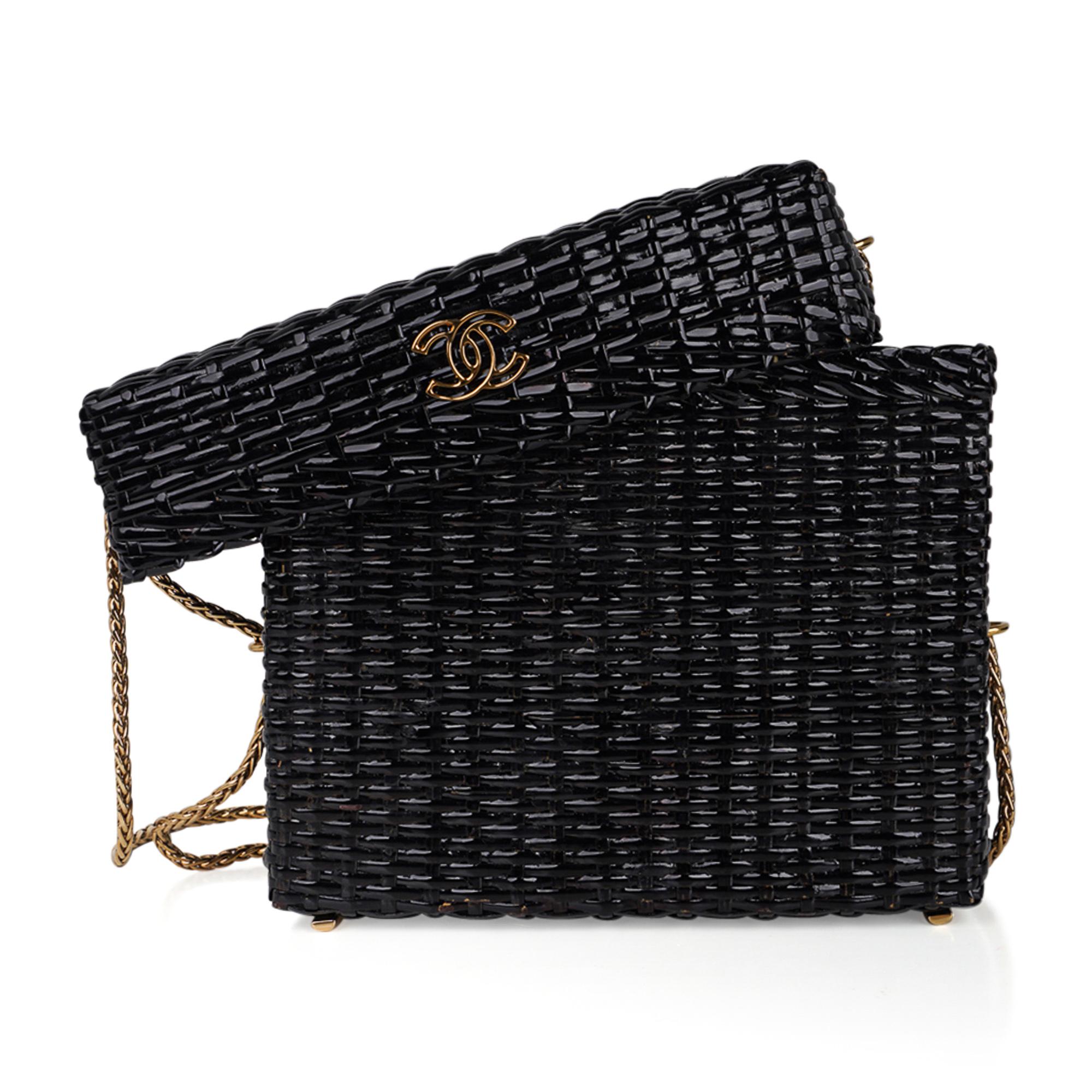 Chanel Bag Black Vintage Wicker Picnic Lunch Basket Gold Chain Strap 3