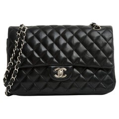 Chanel Bag Classique Double Flap Leather Black 25 cm 