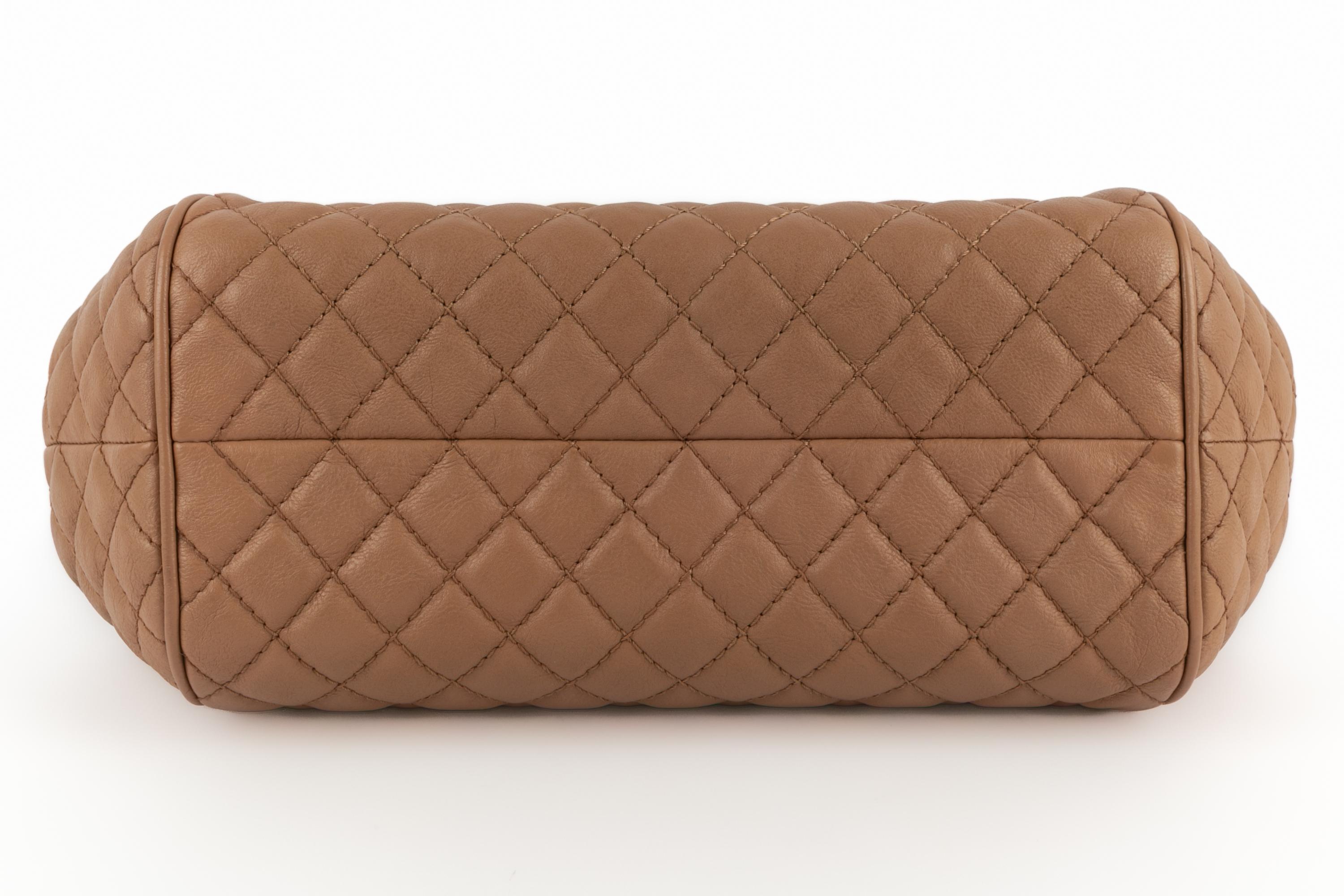 Chanel Tasche 'Coliseum' 2016-2017 im Angebot 3