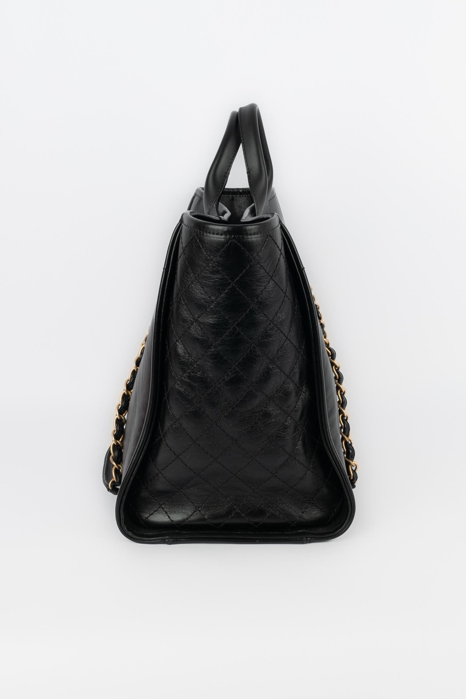 Women's or Men's Chanel bag 'Deauville' 2020