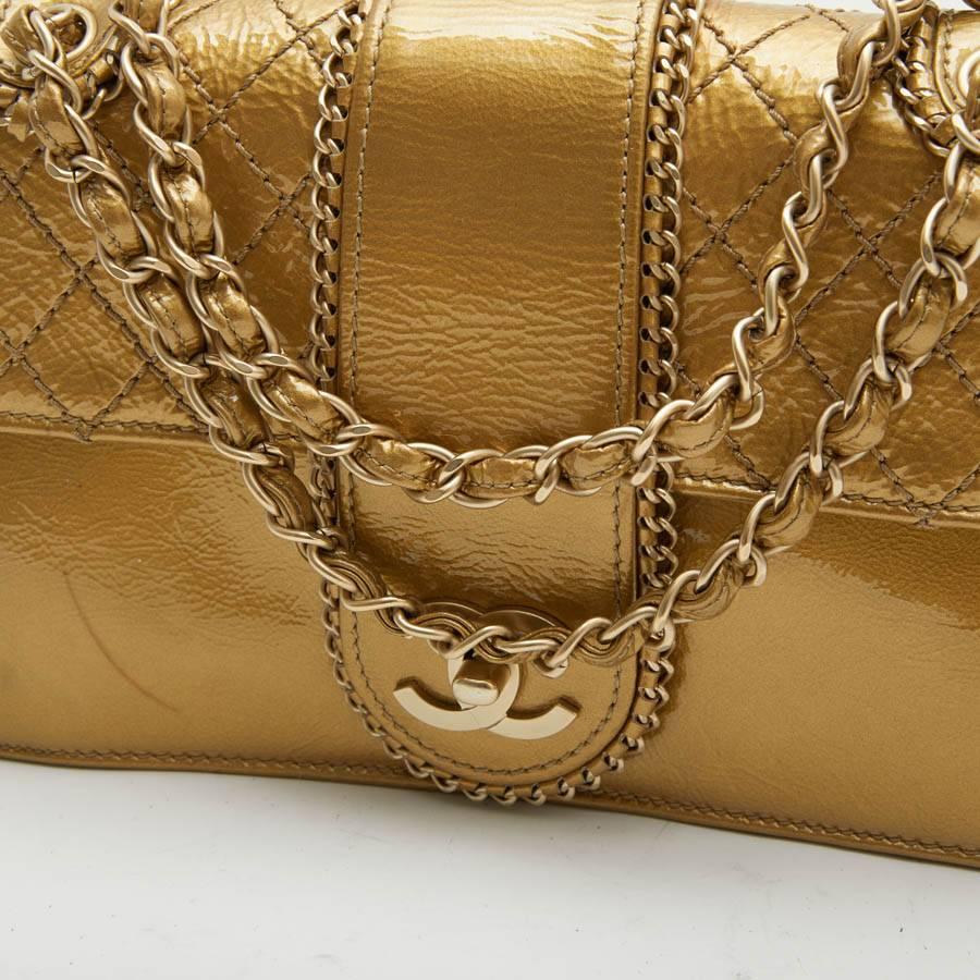 CHANEL Bag in Aged Gold Color Patent Leather 2