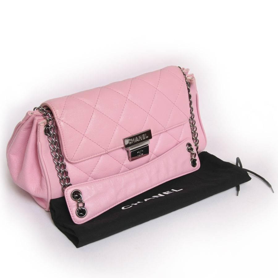 Chanel Bag in Aged Pink Leather 6
