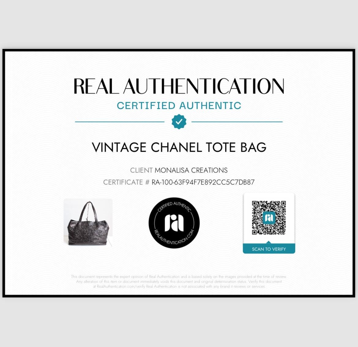 Chanel Bag Large Tote CC Logo Black Caviar Leather Vintage '02 Collection  en vente 7