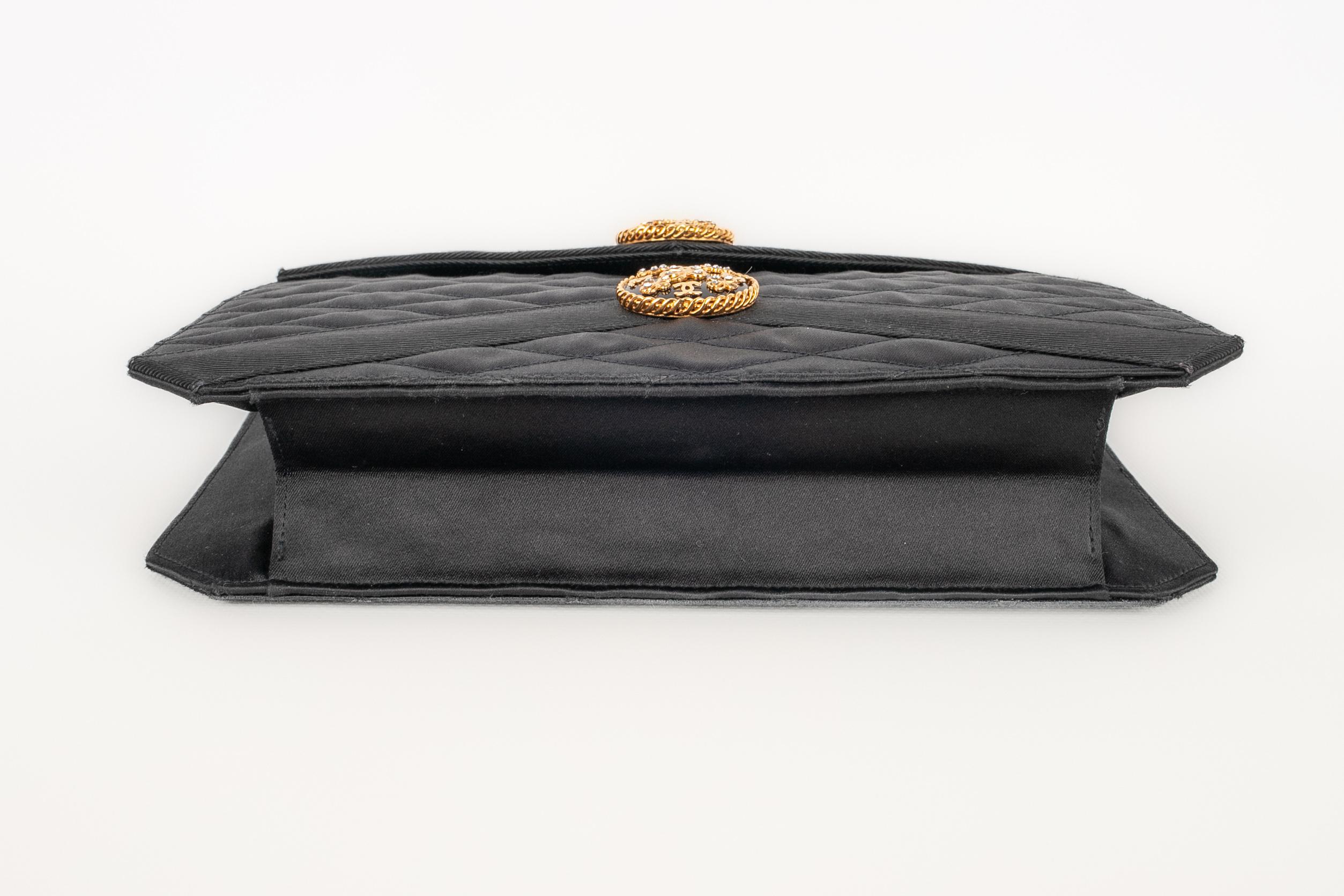 Sac Chanel avec trèfles 1987 en vente 2
