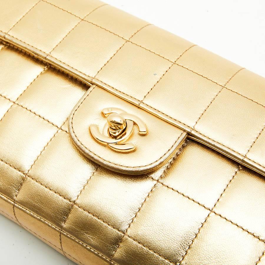 CHANEL Baguette Bag in Gilded Quilted Leather 1