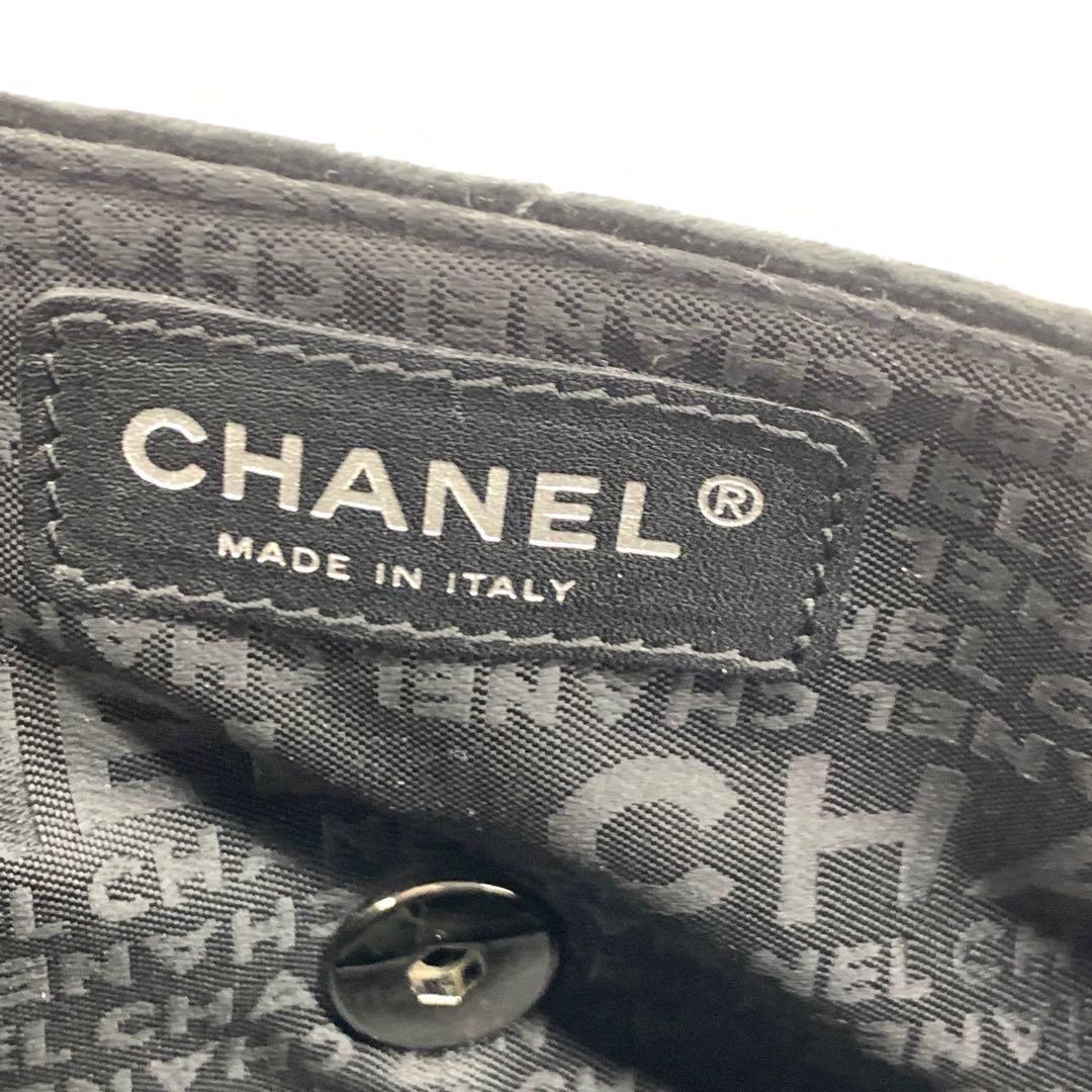 Chanel Baguette-Klappenklappe aus schwarzem Samt mit doppeltem Riemen und silberner Hardware 2005-2006 im Angebot 7