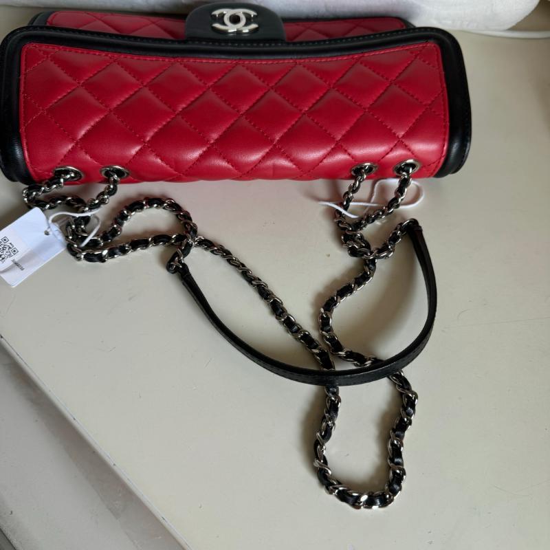 Chanel Baguette Flap Shoulder Bag Lambskin Red and Black Silver Double Chain 8