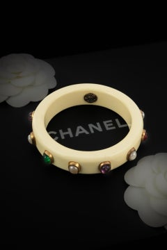 Bracelet Chanel en bakélite 1985
