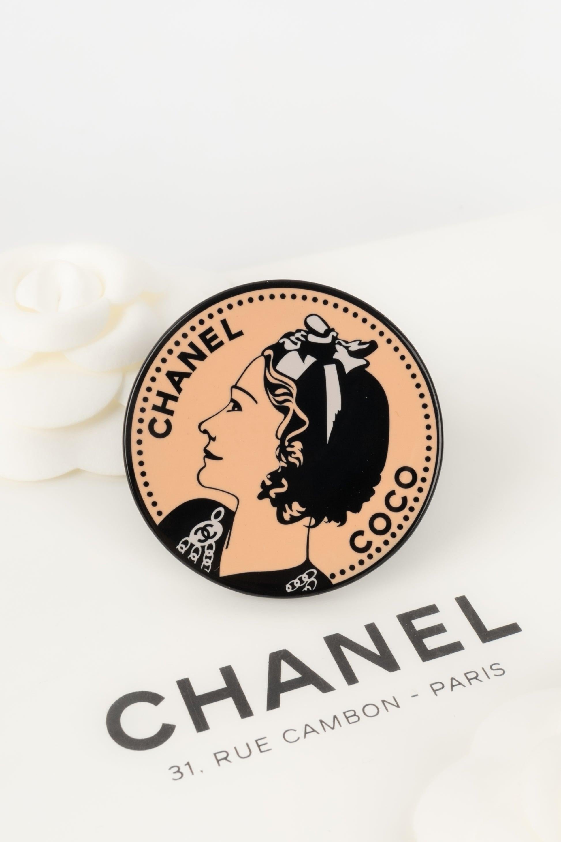 Chanel Bakelite Brooch Bearing the Effigy of Coco, 2003 For Sale 1