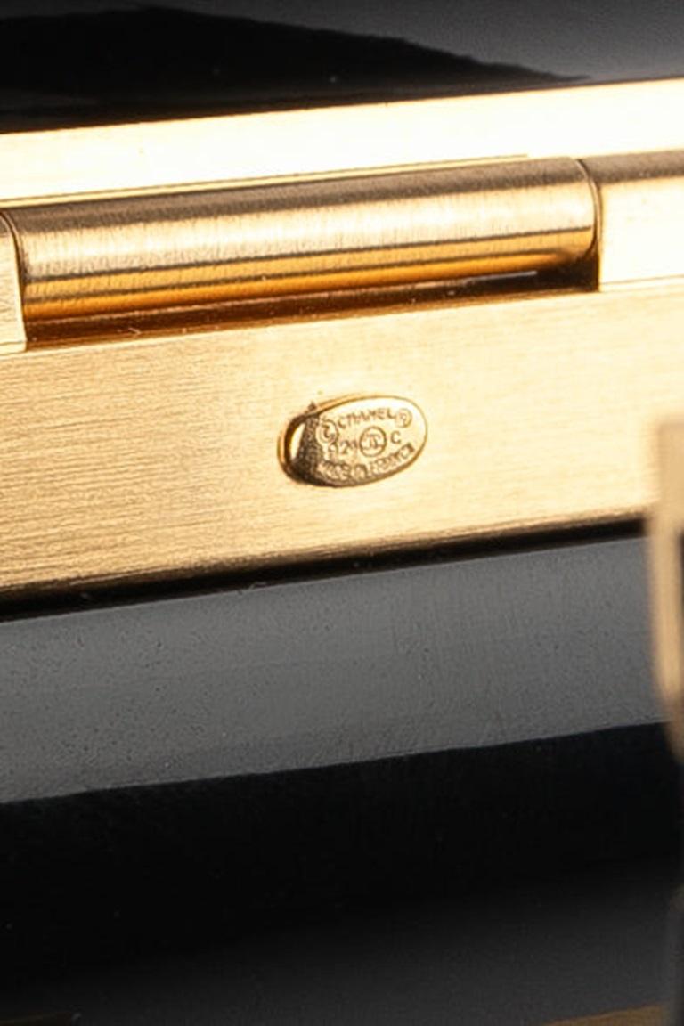 Bracciale Chanel in bachelite, 2024 6