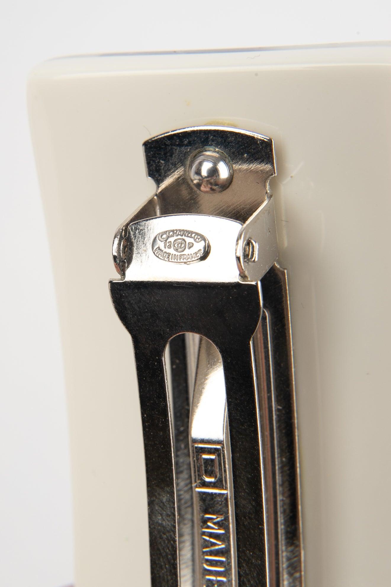 Chanel Bakelite Hair Clip Representing Camellias, 2012 For Sale 2