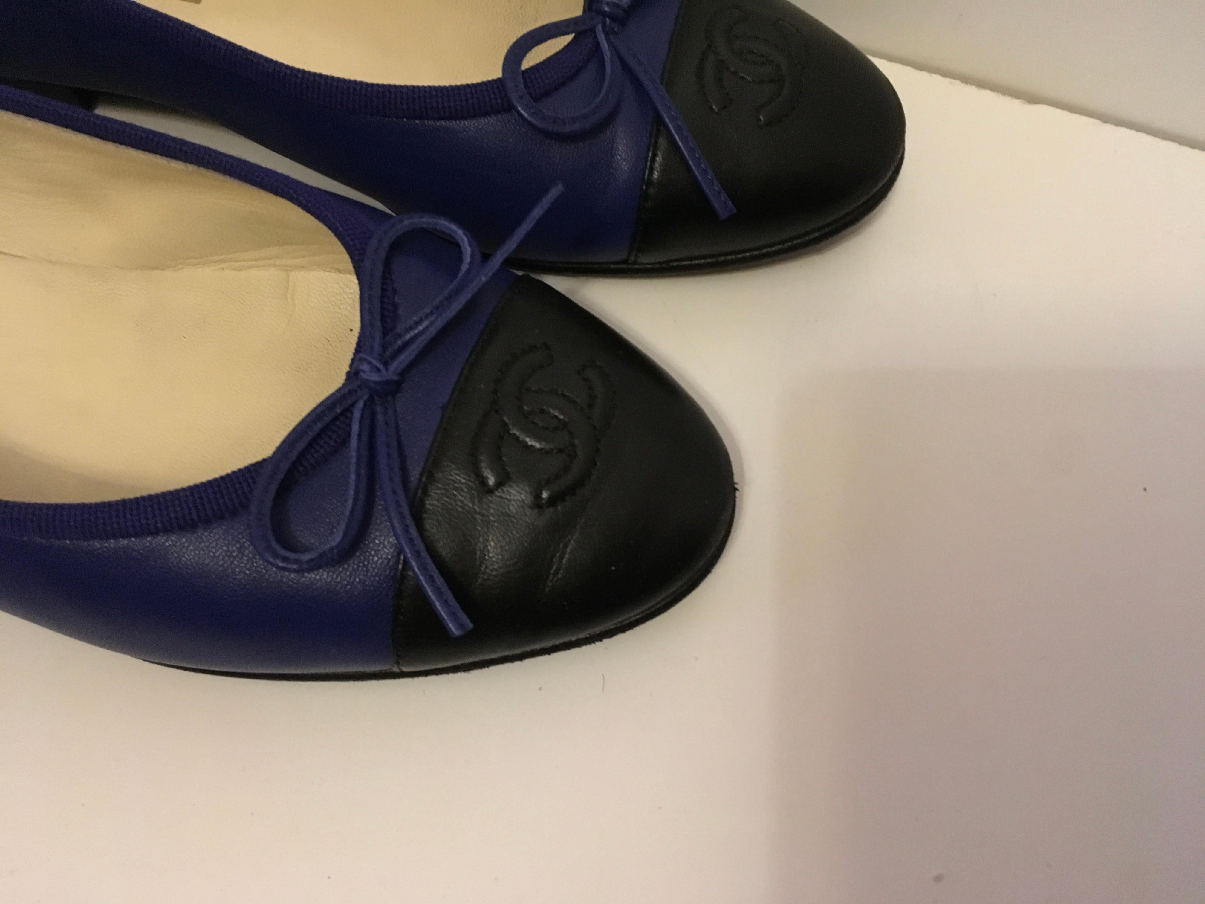 Chanel Ballerina Flats 37.5  Royal Blue Black For Sale 2