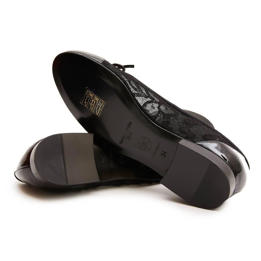 CHANEL Ballerinas in Lace and Black Patent Leather Size 34FR 2
