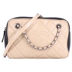 Sac à appareil photo Chanel Ballerine en cuir de veau matelassé Moyen