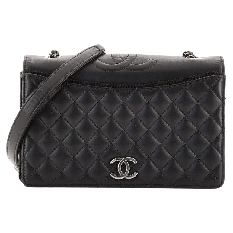 Chanel Ballerine Klappentasche Gestepptes Lammfell Klein