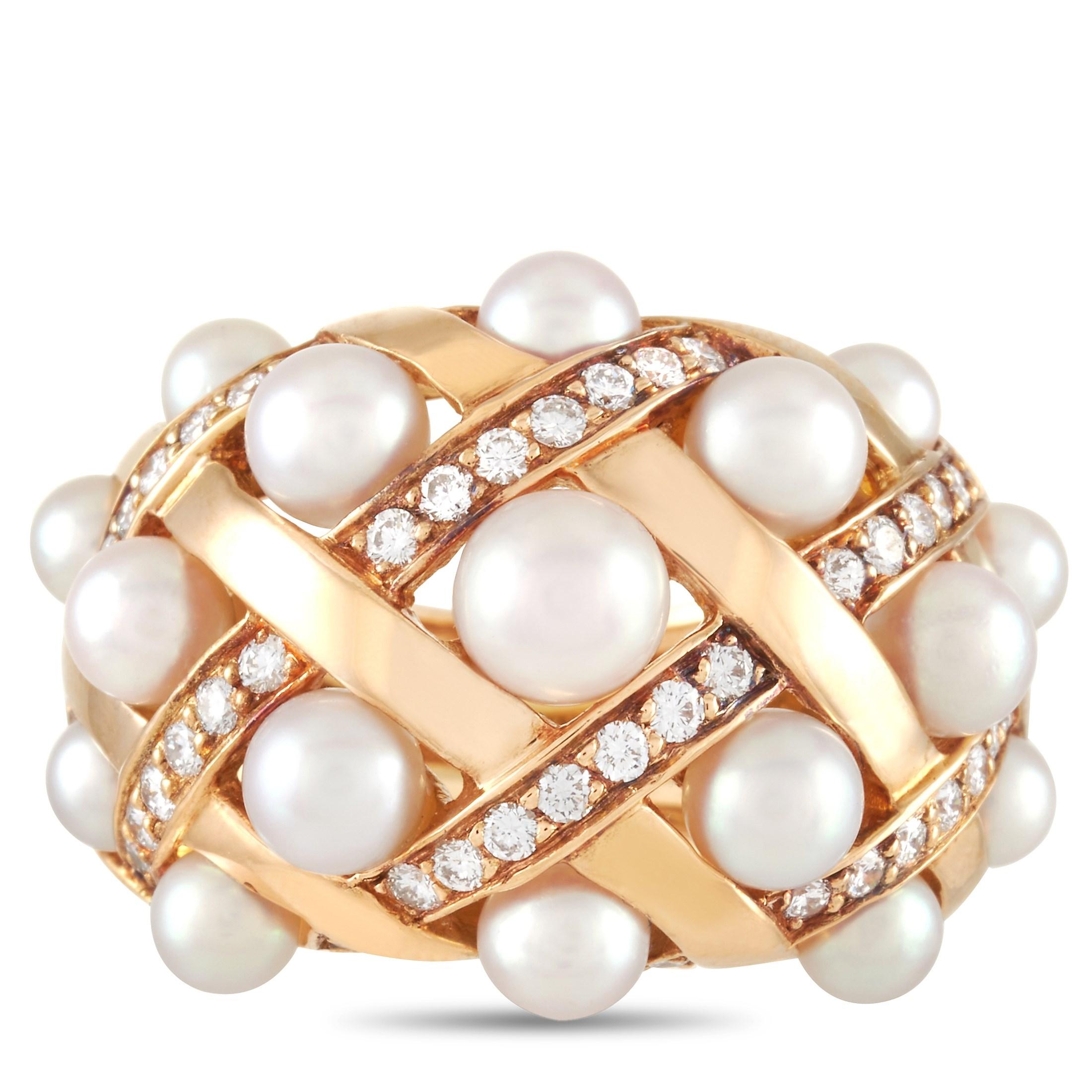 Round Cut Chanel Baroque Matelassé 18 Karat Yellow Gold Diamond and Pearl Ring