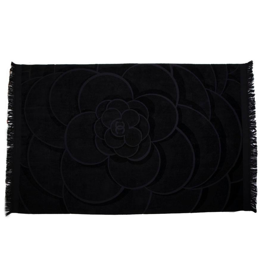 CHANEL Beach Towel in Black Cotton with a Camellia For Sale