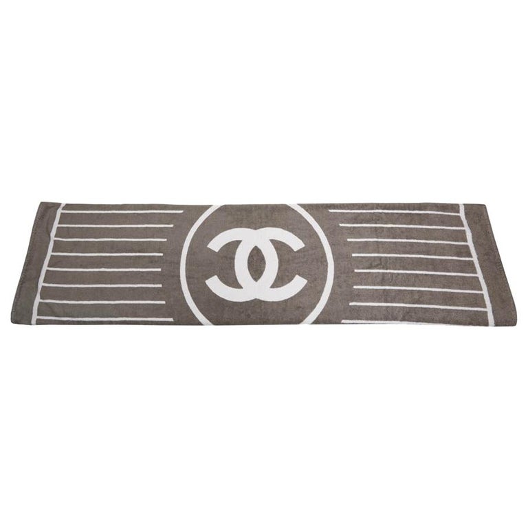 CHANEL Beach Towel Large Model at 1stDibs | chanel towel, chanel towels, chanel  beach towels