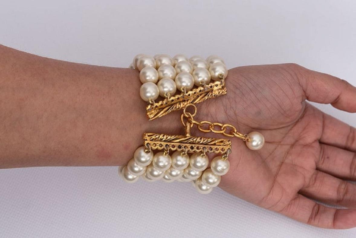 Chanel Beaded Wide Bracelet with False pearls For Sale 5
