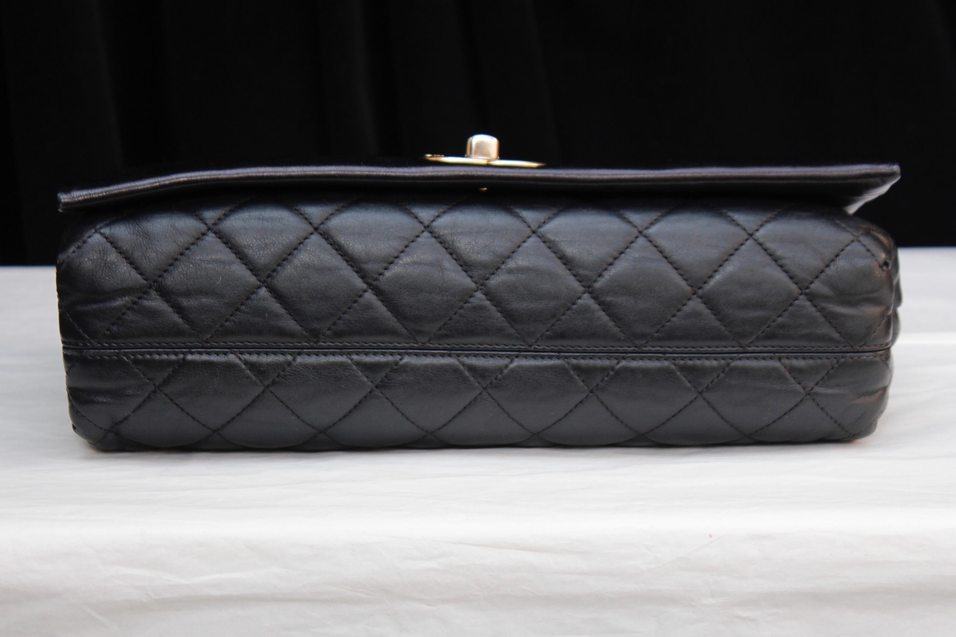 Chanel beautiful smooth and quilted leather bag, 2012/2013 For Sale 2